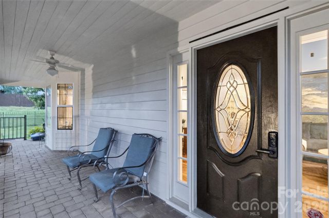 1117 Cedar Creek Drive, Morganton, NC 28655