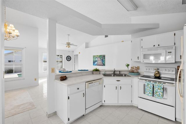 8711 EXPOSITION DRIVE, Tampa, FL 33626