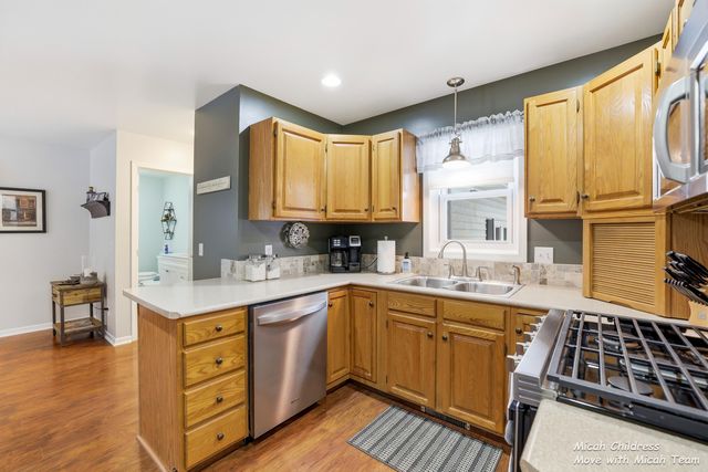 5628 Bethanne Drive SW, Wyoming, MI 49418