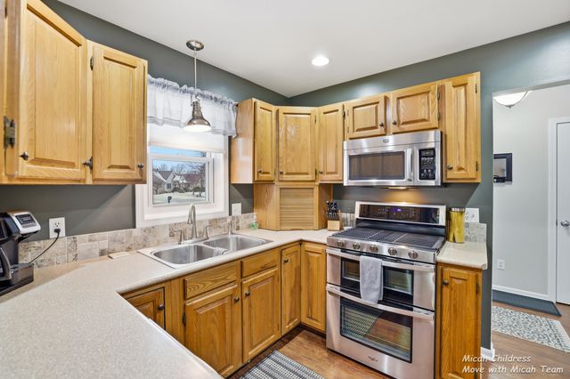 5628 Bethanne Drive SW, Wyoming, MI 49418