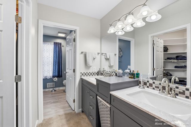 5628 Bethanne Drive SW, Wyoming, MI 49418