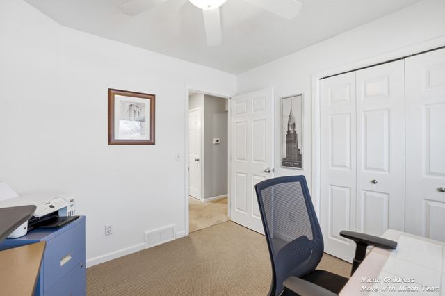 5628 Bethanne Drive SW, Wyoming, MI 49418