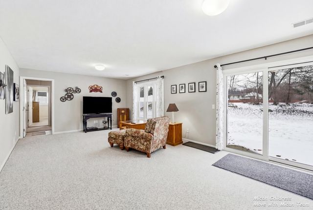 5628 Bethanne Drive SW, Wyoming, MI 49418