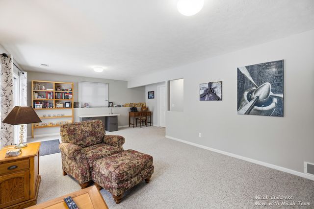 5628 Bethanne Drive SW, Wyoming, MI 49418