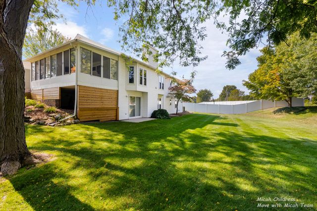 5628 Bethanne Drive SW, Wyoming, MI 49418