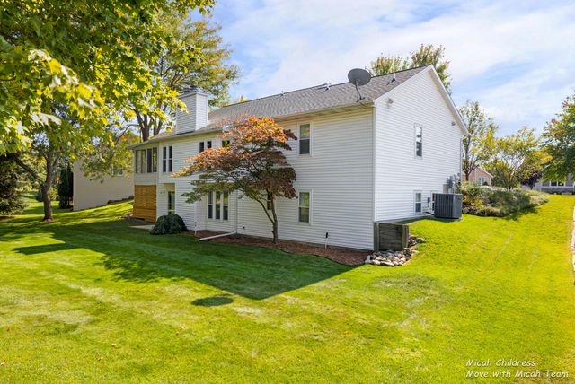 5628 Bethanne Drive SW, Wyoming, MI 49418