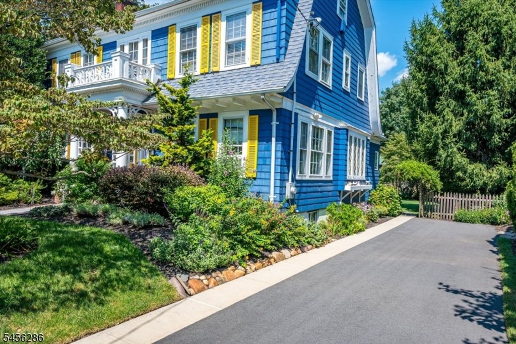 64 High St, Metuchen Boro, NJ 08840 — photo 2