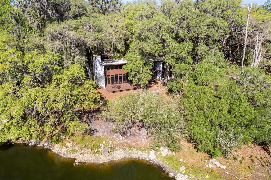 Image 2 of property listing at 6424 SW 26TH PL, Gainesville, FL 32608