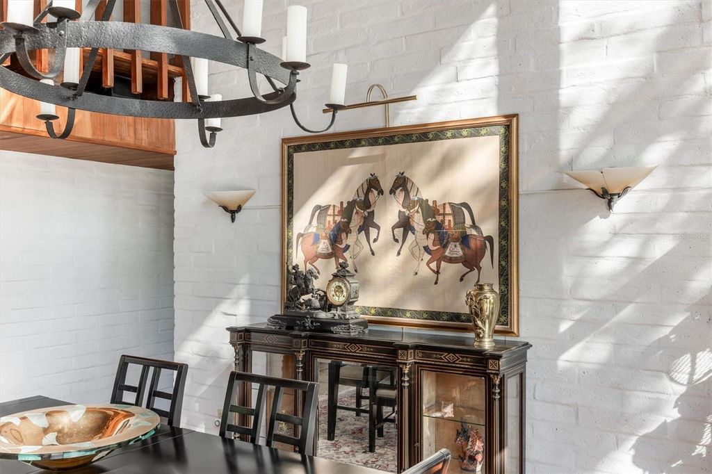 Image 17 of property listing at 6424 SW 26TH PL, Gainesville, FL 32608