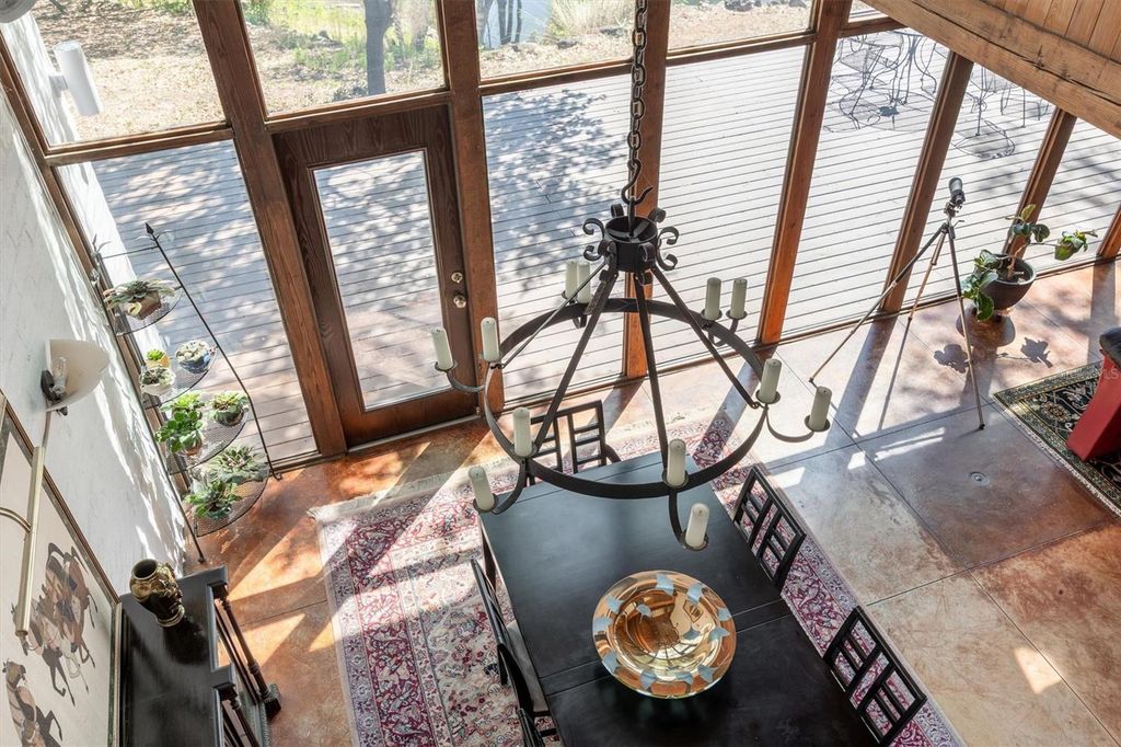 Image 18 of property listing at 6424 SW 26TH PL, Gainesville, FL 32608