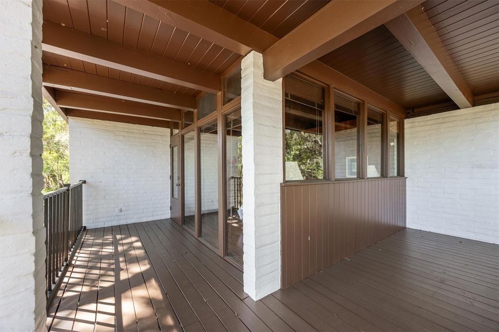 Image 40 of property listing at 6424 SW 26TH PL, Gainesville, FL 32608