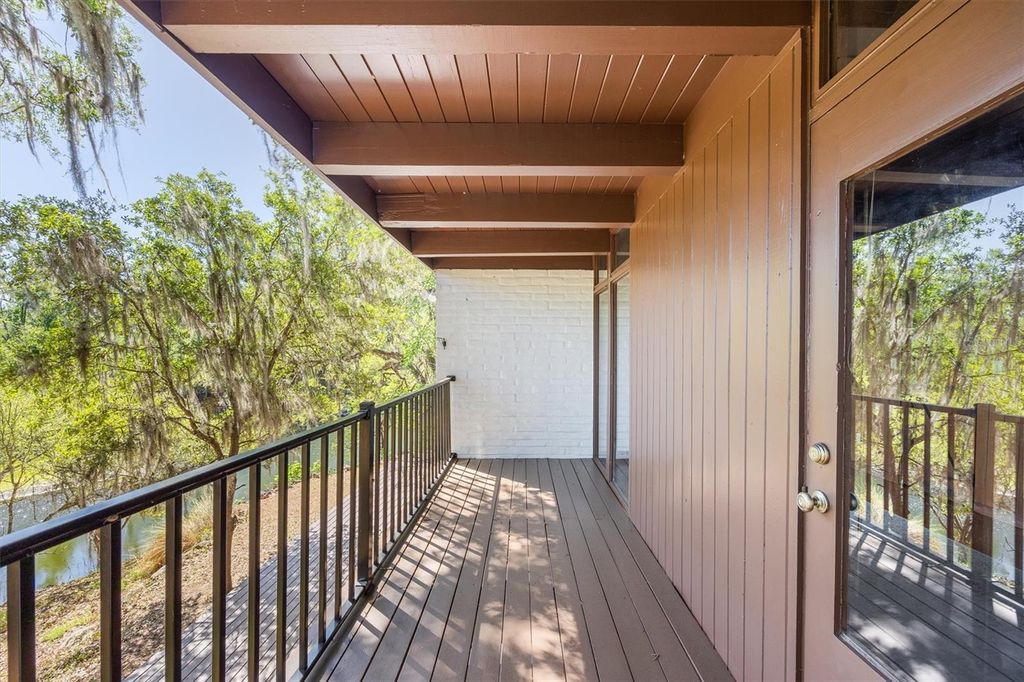 Image 52 of property listing at 6424 SW 26TH PL, Gainesville, FL 32608