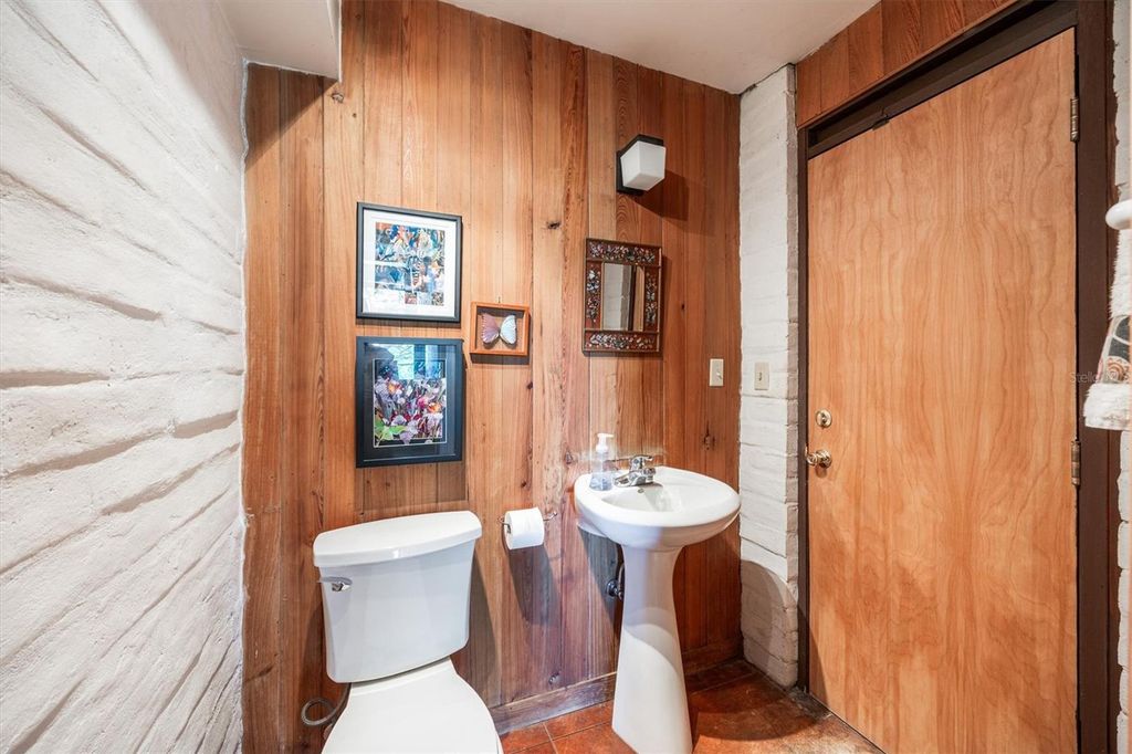 Image 56 of property listing at 6424 SW 26TH PL, Gainesville, FL 32608