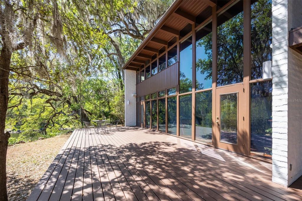 Image 68 of property listing at 6424 SW 26TH PL, Gainesville, FL 32608