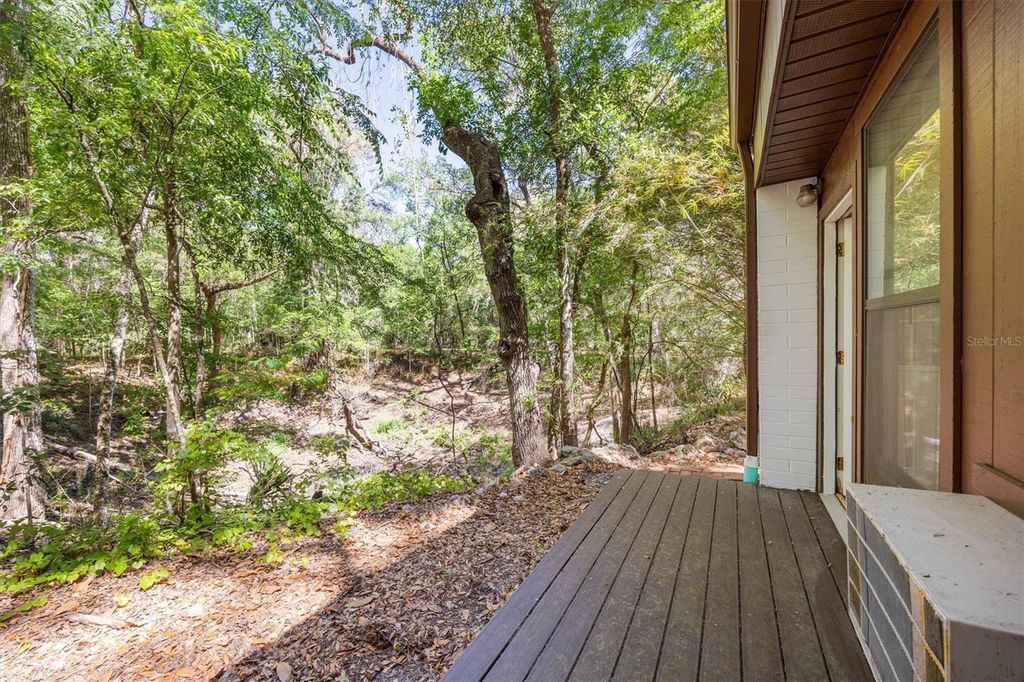 Image 71 of property listing at 6424 SW 26TH PL, Gainesville, FL 32608