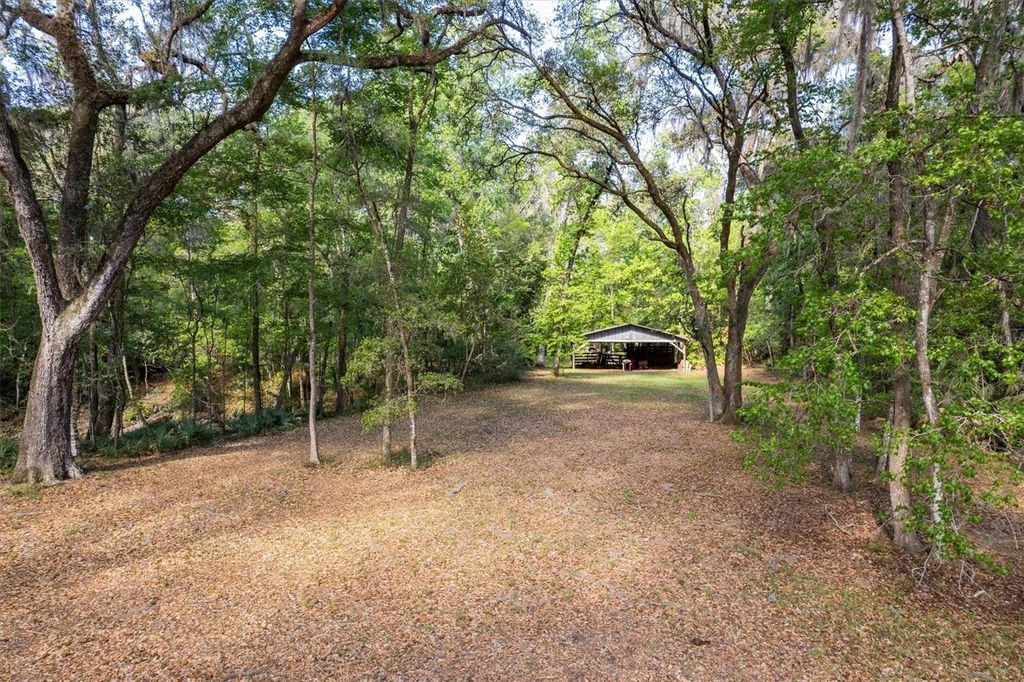 Image 76 of property listing at 6424 SW 26TH PL, Gainesville, FL 32608