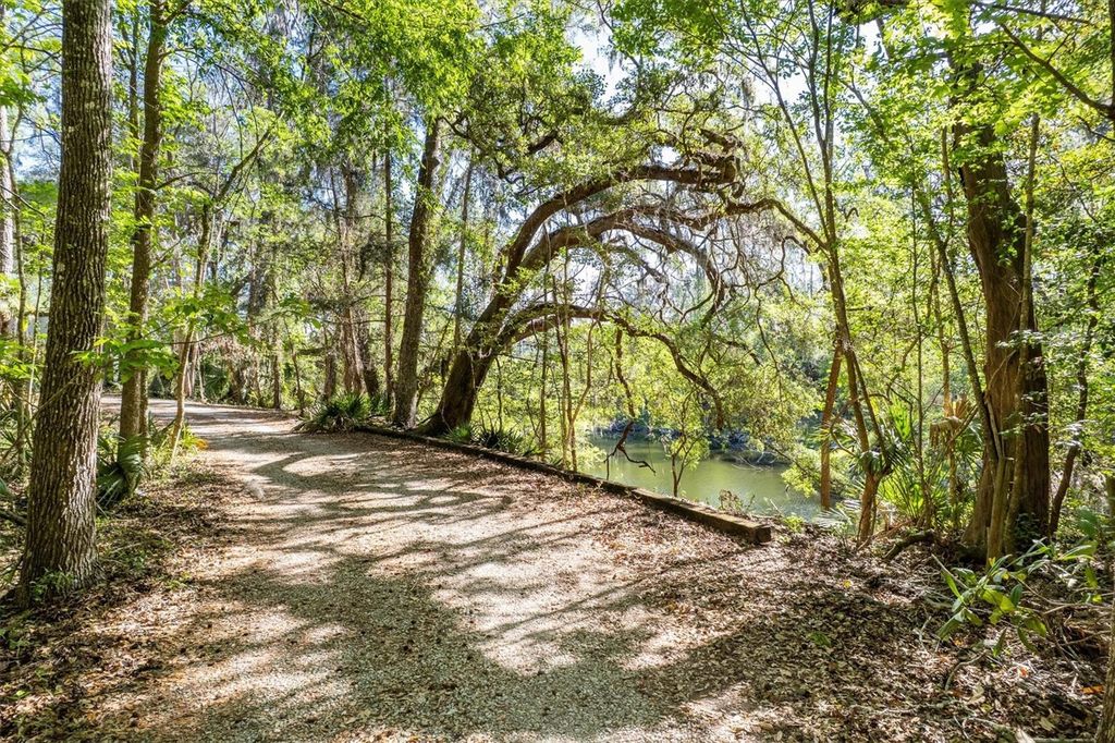 Image 79 of property listing at 6424 SW 26TH PL, Gainesville, FL 32608