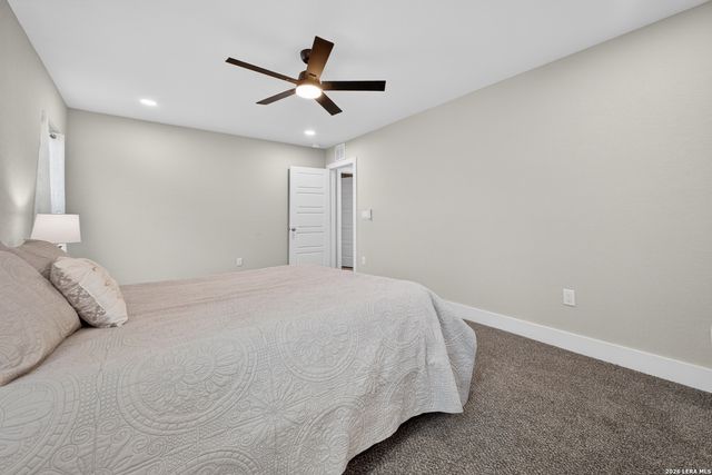 2737 W Craig Pl, San Antonio, TX 78228