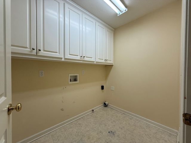 8028 Orchard Hill Drive, Midland, GA 31820