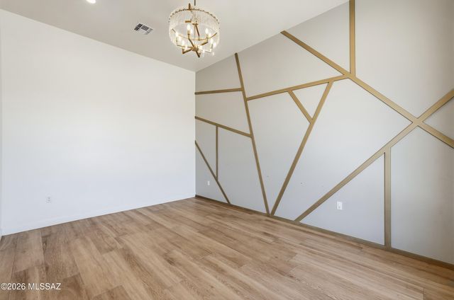5001 N Wild Life Drive, Tucson, AZ 85745