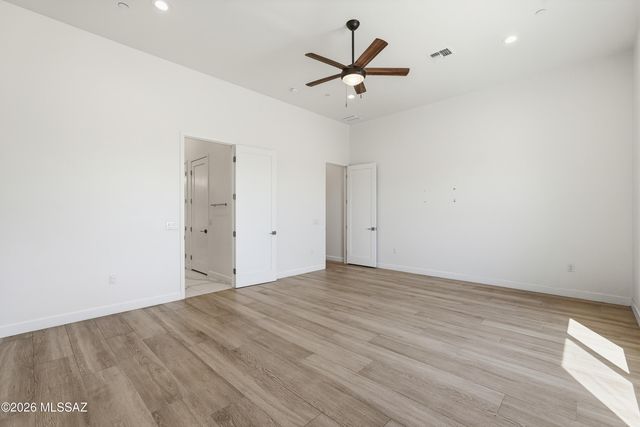 5001 N Wild Life Drive, Tucson, AZ 85745