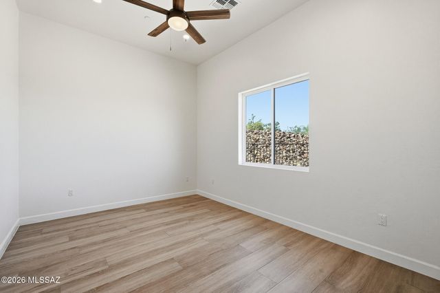 5001 N Wild Life Drive, Tucson, AZ 85745