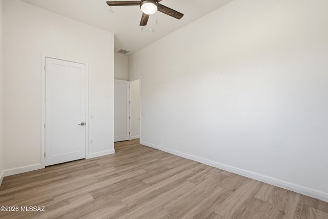 5001 N Wild Life Drive, Tucson, AZ 85745