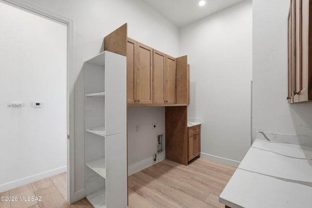 5001 N Wild Life Drive, Tucson, AZ 85745