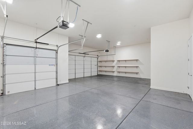 5001 N Wild Life Drive, Tucson, AZ 85745