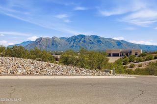 5001 N Wild Life Drive, Tucson, AZ 85745