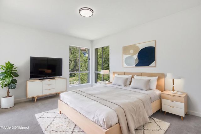 291 Sequoia Court 34, Thousand Oaks, CA 91360