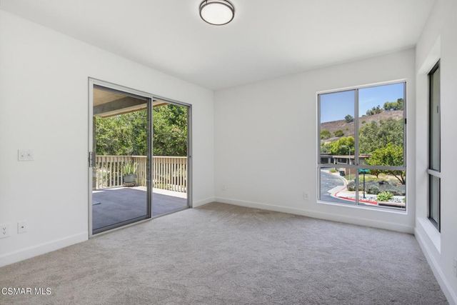 291 Sequoia Court 34, Thousand Oaks, CA 91360