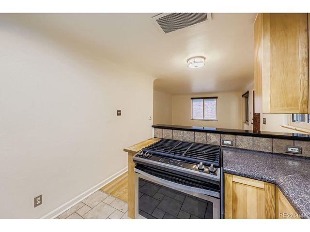 742 Ivanhoe St, Denver, CO 80220
