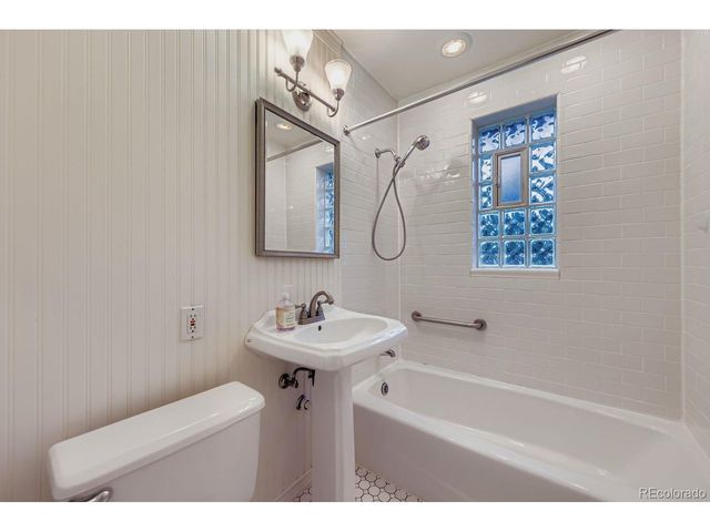 742 Ivanhoe St, Denver, CO 80220