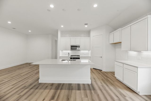 206 Springfield Terrace Court, Conroe, TX 77304