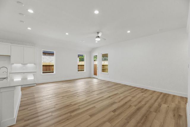 206 Springfield Terrace Court, Conroe, TX 77304