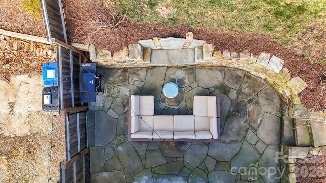 83 Arlington Street, Asheville, NC 28801