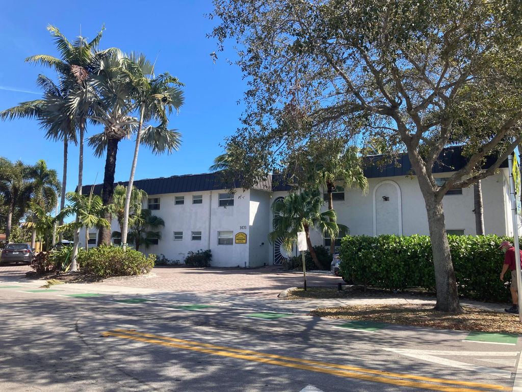 1470 N Dixie Highway 16, Fort Lauderdale, FL 33304