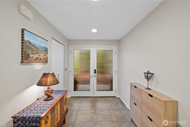 9238 50th Place W, Mukilteo, WA 98275