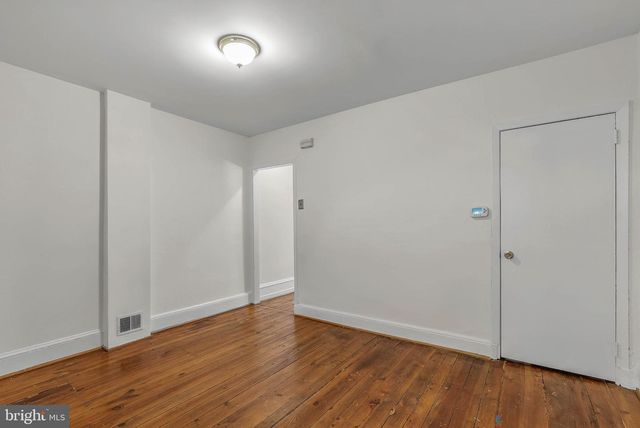 1033 S CLEVELAND ST, Philadelphia, PA 19146