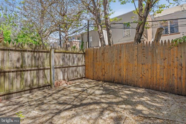 1033 S CLEVELAND ST, Philadelphia, PA 19146