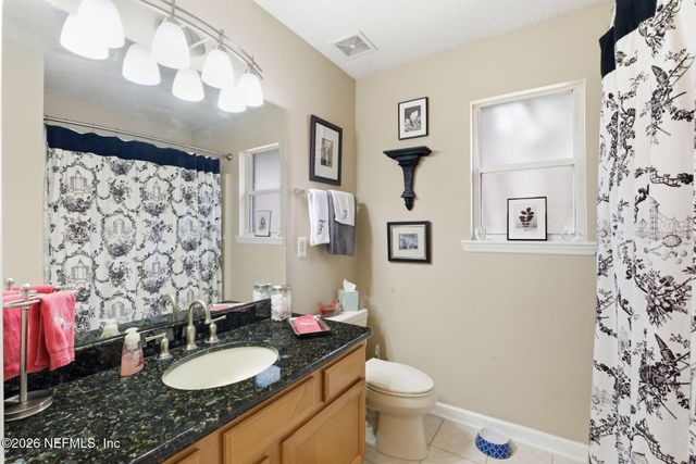 8904 CANOPY OAKS Drive, Jacksonville, FL 32256