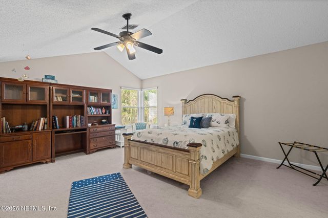 8904 CANOPY OAKS Drive, Jacksonville, FL 32256