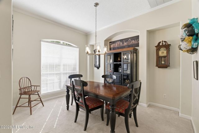 8904 CANOPY OAKS Drive, Jacksonville, FL 32256