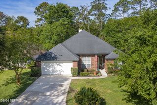 8904 CANOPY OAKS Drive, Jacksonville, FL 32256