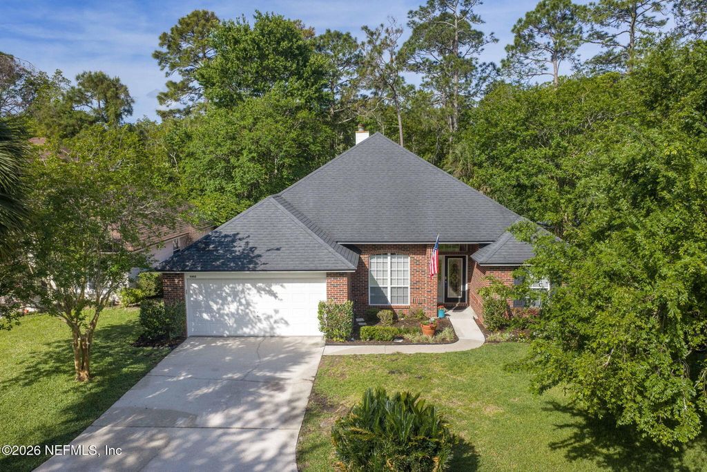 8904 CANOPY OAKS Drive, Jacksonville, FL 32256