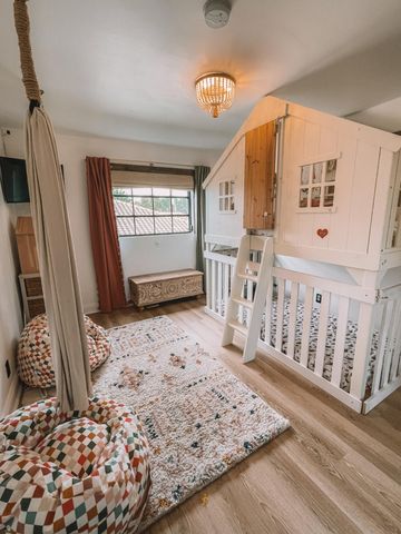 2171 NE 44th Court, Lighthouse Point, FL 33064