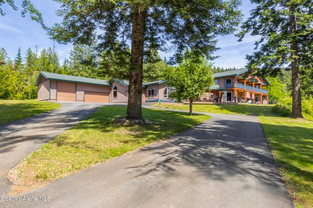 15964 N Songbird LN, Rathdrum, ID 83858