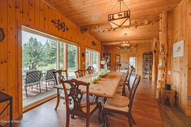 15964 N Songbird LN, Rathdrum, ID 83858