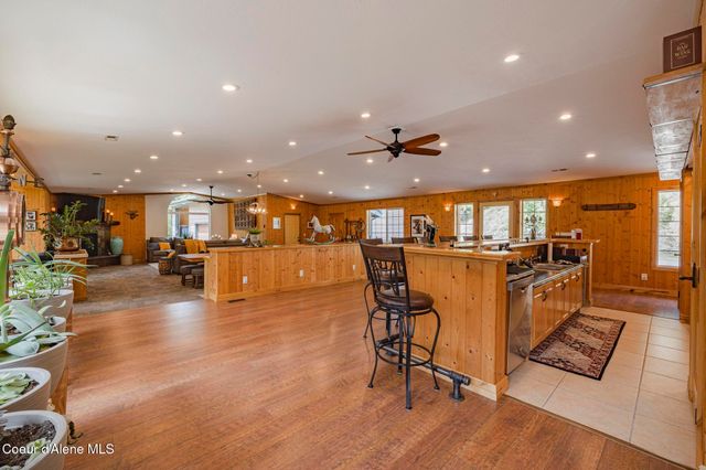 15964 N Songbird LN, Rathdrum, ID 83858
